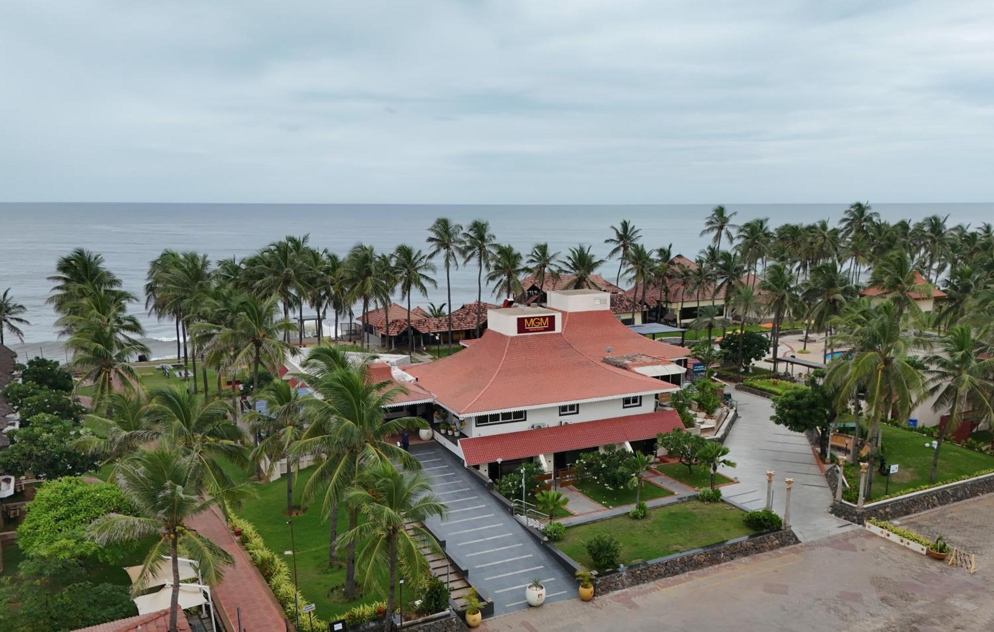 Mgm Beach Resorts East Coast Road Csennai Kültér fotó